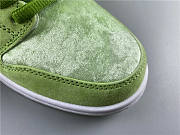 STRANGELOVE x NIKE SB DUNK LOW GREEN VELVET - 2