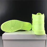 Air Jordan 1 Retro High Barely Volt AH7389-700 - 2