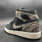 Air Jordan 1 Retro High Black Snake  - 5