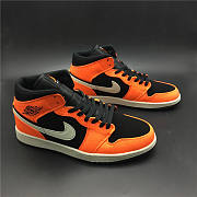 AIR JORDAN 1 MID ORANGE 554724-062  - 2