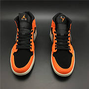 AIR JORDAN 1 MID ORANGE 554724-062  - 3