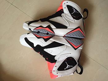 Air Jordan 7 Retro Hot Lava  