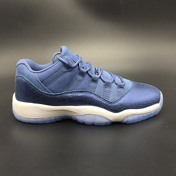 Jordan 11 Retro Low Blue Moon (GS) 