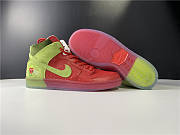 Nike SB Dunk High Strawberry Cough - 4