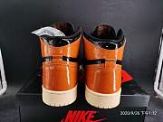 Air Jordan 1 Retro High Shattered Backboard 3.0 555088-028 - 2