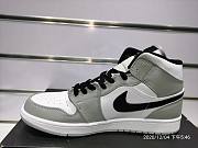 Air Jordan 1 Mid Light Smoke Grey 554724-092 - 3
