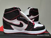 Air Jordan 1 Retro High Bloodline 555088-062 - 5
