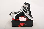 Air Jordan 1 Retro High Black White Light Smoke Grey 555088-035 - 2