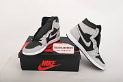 Air Jordan 1 Retro High Black White Light Smoke Grey 555088-035 - 5