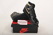Air Jordan 1 Retro High Black Metallic Gold 555088-032 - 6