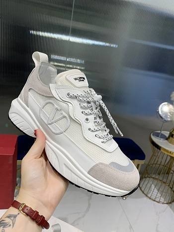 Valentino Vlogo Sneaker White