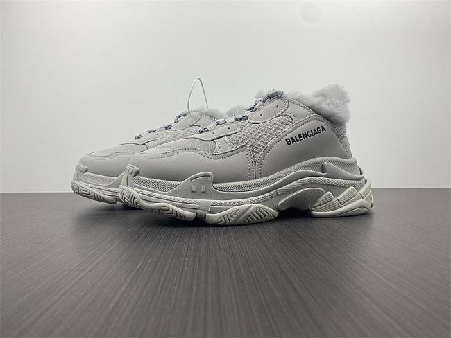 balenciaga triple s number meaning