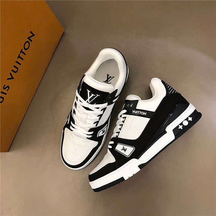 Louis Vuitton ra mắt các phối màu mới cho sneaker Trainer - Street Vibe