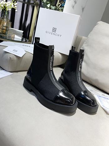 Givenchy Chelsea boots Black