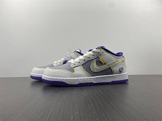 nike dunk grey purple