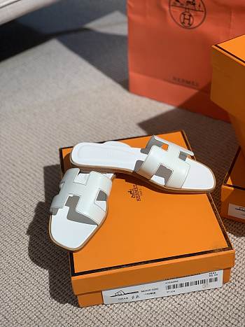 Hermes Oran sandal White