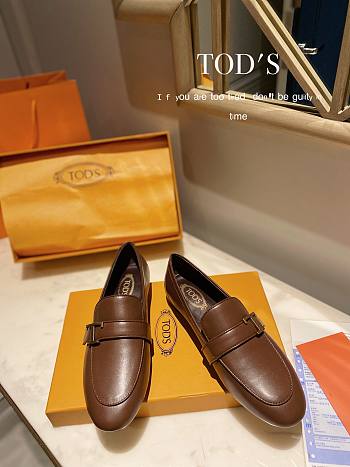TOD'S LOAFERS LEATHER IN BROWN