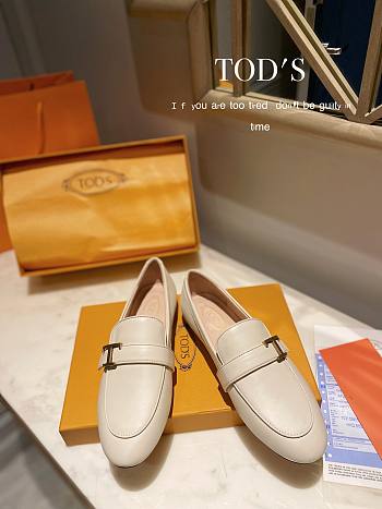 TOD'S LOAFERS LEATHER IN BEIGE