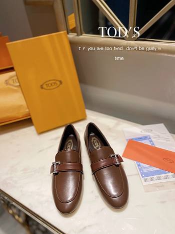 TOD'S LOAFERS LEATHER IN BROWN T LOGO