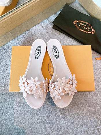 Tod's Flowers Flat Sandals Pink