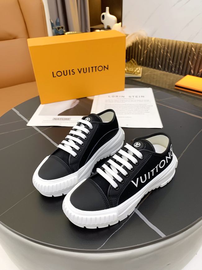 lv squad sneaker