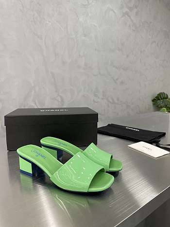 Chanel Low Green 002