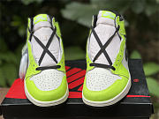 Air Jordan 1 Retro High OG Visionaire 555088-702 - 3
