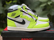 Air Jordan 1 Retro High OG Visionaire 555088-702 - 6