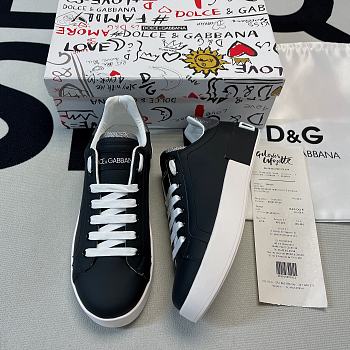 Dolce & Gabbana Portofino Sneaker 22