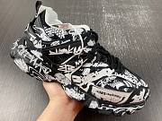 Balenciaga Track Graffiti Black White 542023W3RRA1090 - 2