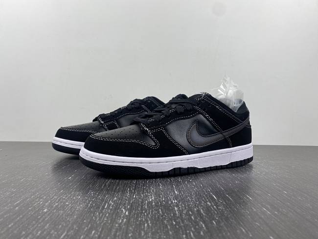 Nike Dunk Low Airbrush Swoosh Black FD6923-001 - 1