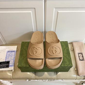 Gucci Interlocking G Platform Slip-On Slides Beige
