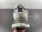 Balenciaga Runner Black White 772774-W3RNY-9012 - 5