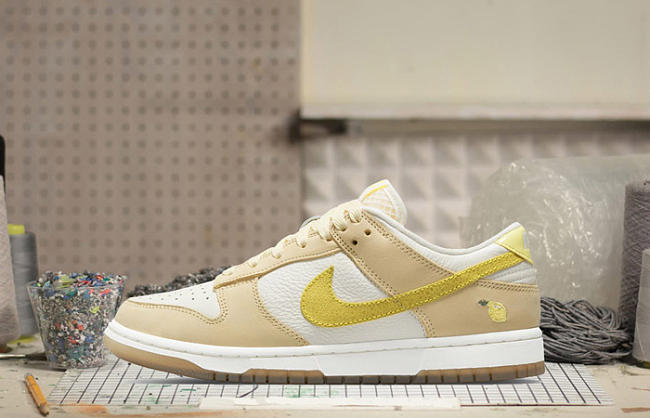 Nike Dunk Low Lemon Drop DJ6902-700 - 1