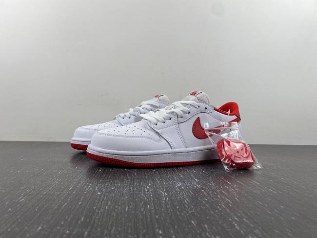 Air Jordan 1 Retro Low OG University Red CZ0790-161 - 1
