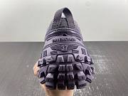 Balenciaga Defender Purple 685613-W2RA6 3000 - 3