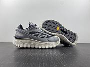 Moncler Trailgrip Gore-Tex Grey Cream - 5
