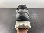 Moncler Trailgrip Gore-Tex Grey Cream - 4