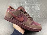 Nike SB Dunk Low PRM City of Love FN0619-600 - 3