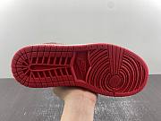 Air Jordan 1 Retro Low Chicago DM7890-103 - 5