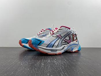 Balenciaga Runner 772774-W3RBW-2325