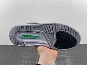 Air Jordan 3 BlackGreen Glow CT8532-031  - 3