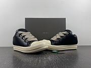 Rick Owens Jumbo Lace Padded Sneaks Low Black Milk RU02C7893 - 5