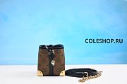 Louis Vuitton Bag No26 - 3