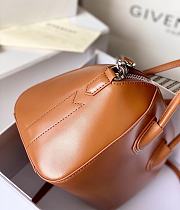 Givenchy Antigona Bag in Box Leather Brown - 3