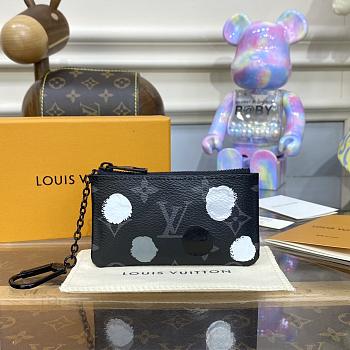 Louis Vuitton Pochette Clé M81929 SIZE12x7CM
