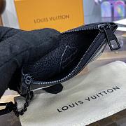 Louis Vuitton Pochette Clé M81929 SIZE12x7CM - 5
