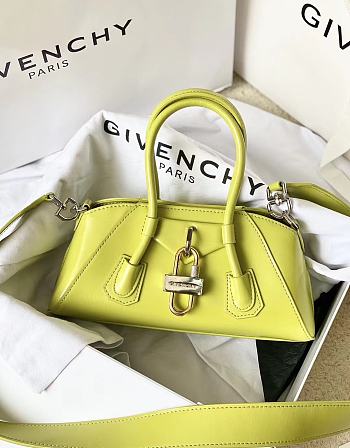 Givenchy Antigona Stretch Bag in Box Leather Chartreuse