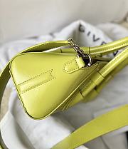 Givenchy Antigona Stretch Bag in Box Leather Chartreuse - 6