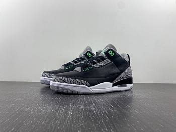 Air Jordan 3 Retro Green Glow CT8532-031